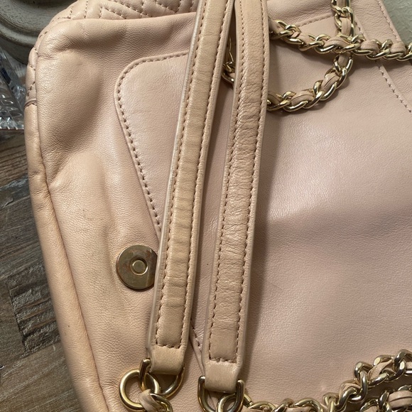 Tory Burch Tan Quilted Shoulder Bag with Chain Strap - Picture 14 of 16